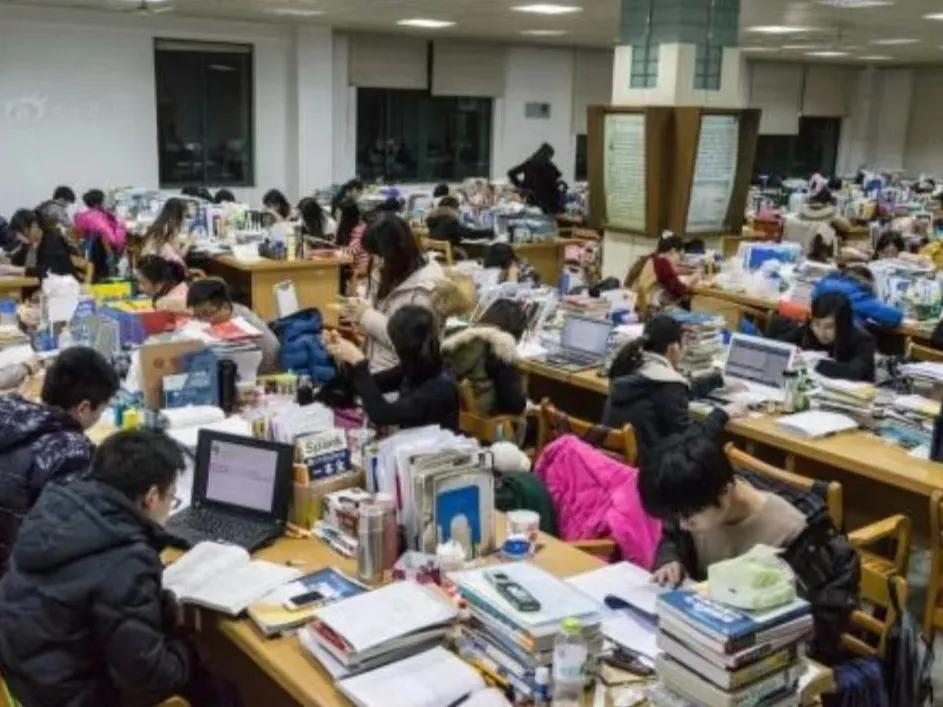 中学生网络游戏太严重了如何解救,网络游戏是最大的校园毒品