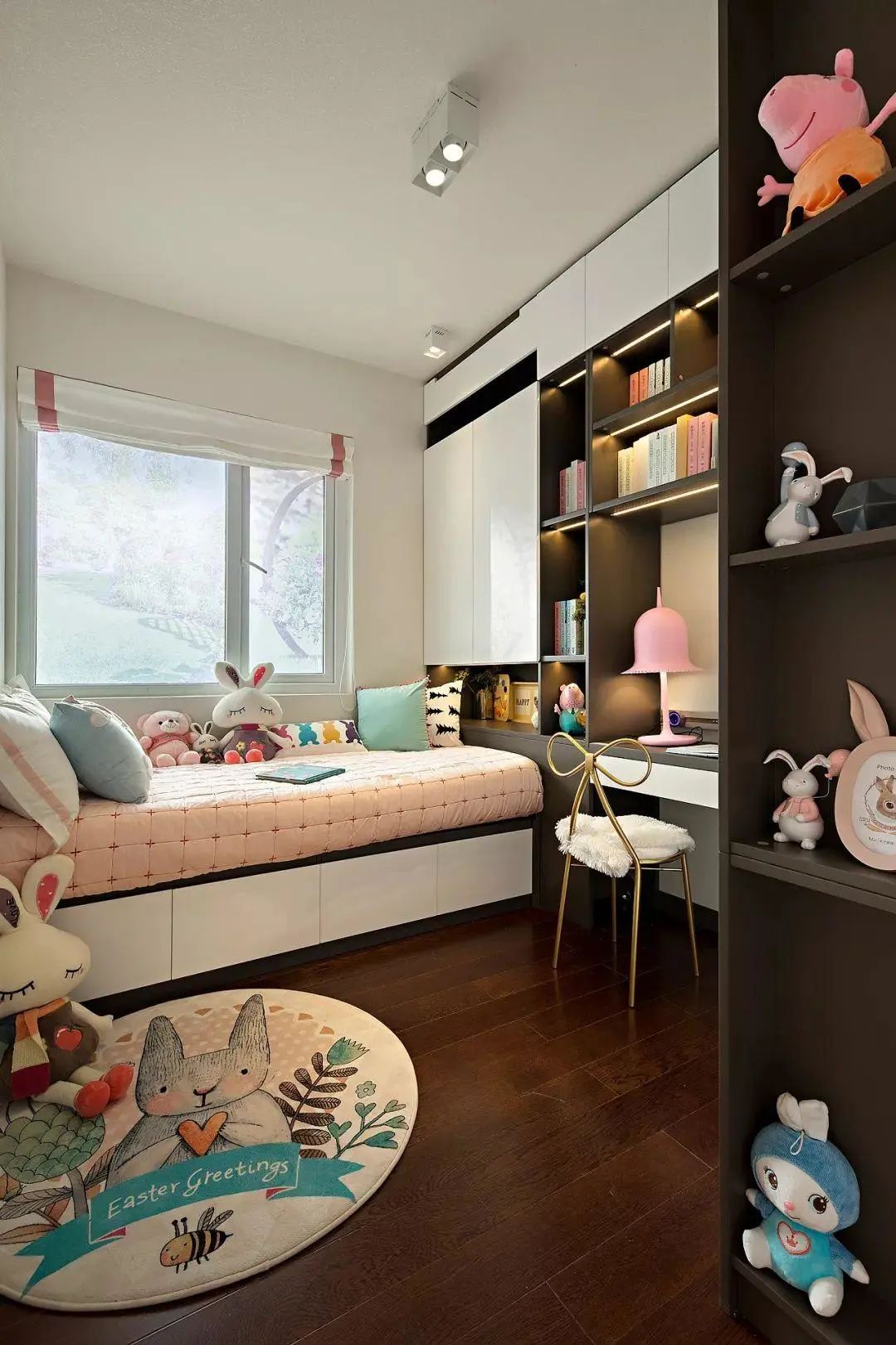 小户型的房间如何设计儿童房,11.5平米儿童房放1.8米床跟书桌