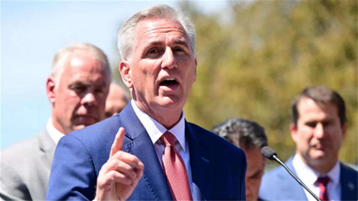 中国航母舷号19号和20号,舷号20和21的航母