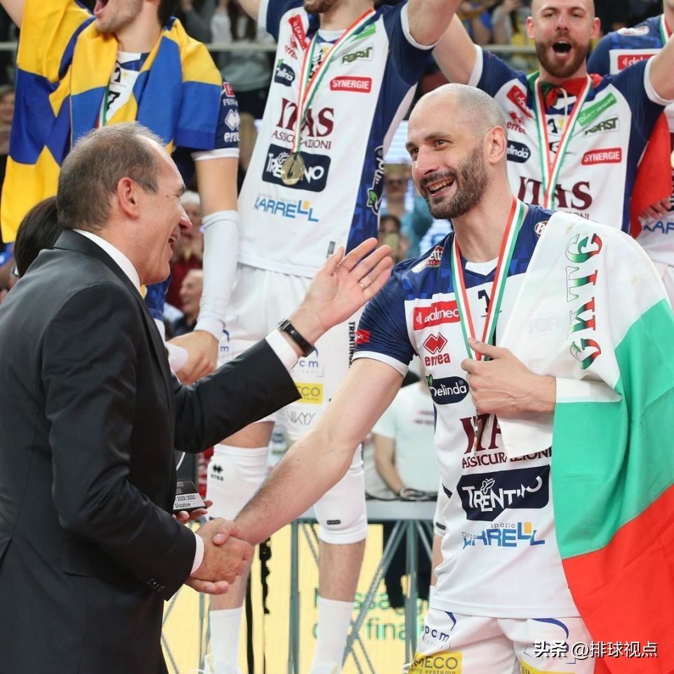 张景胤16分助中国男排战胜墨西哥,中国男排张景胤比赛