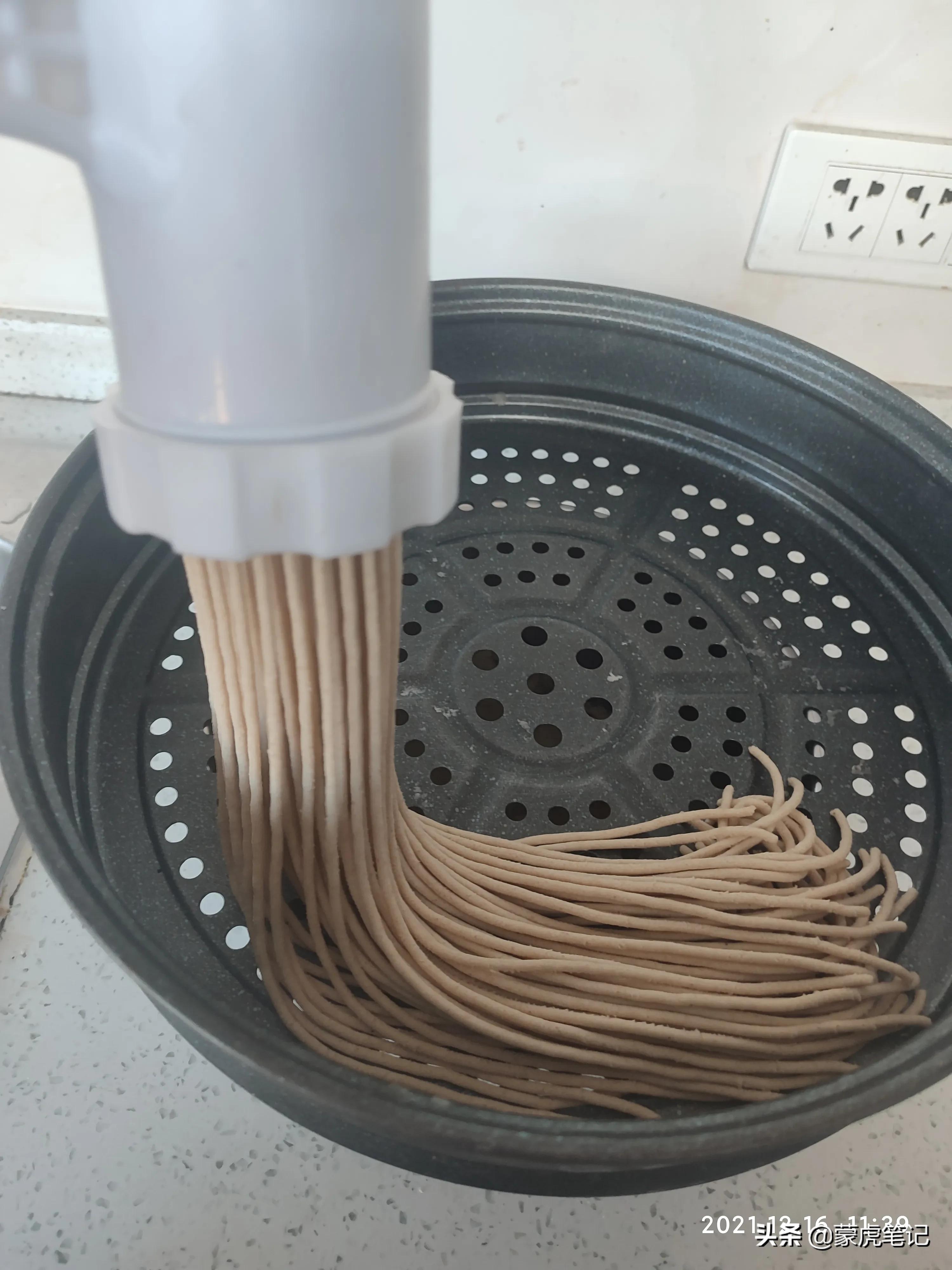 莜面蒸饺家常做法,莜面土豆家常做法