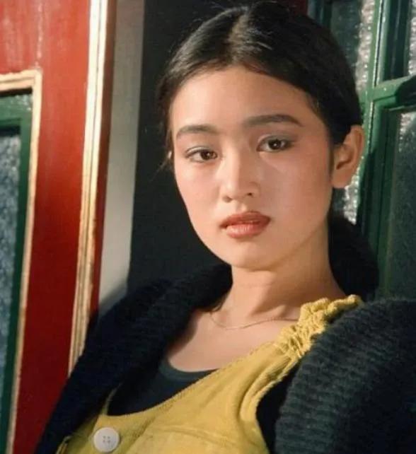 张艺谋巩俐婚姻状况,巩俐和张艺谋恋情的第八年