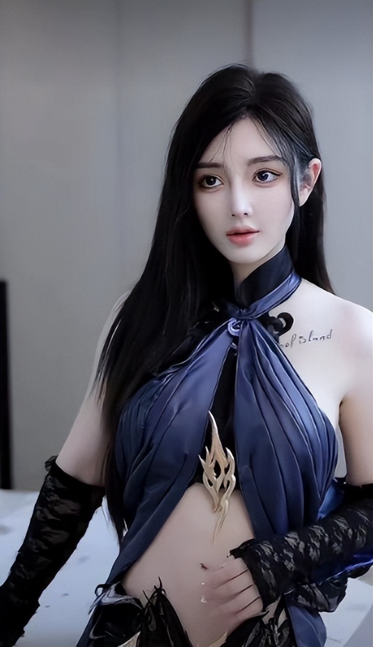 帅哥买一*气娃充**娃，邀好友为新女友过生日，好友：记得分享链接