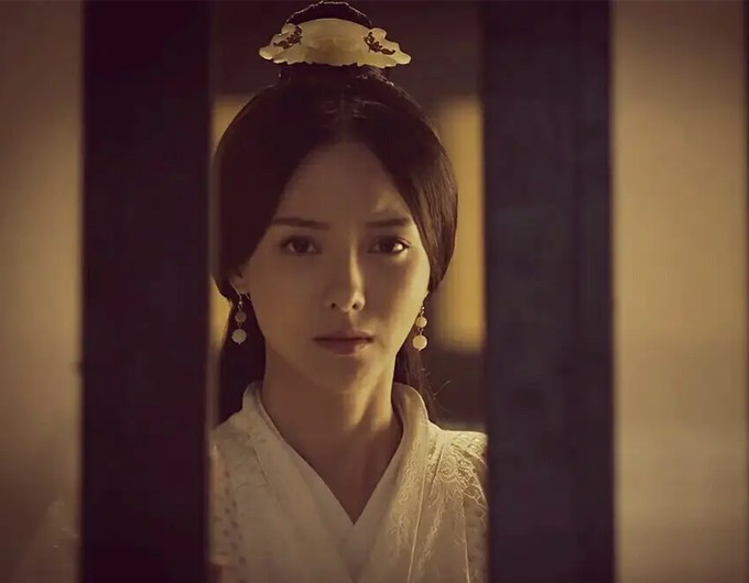 甄宓人品怎么样,甄宓凭什么被称为三国第一美女