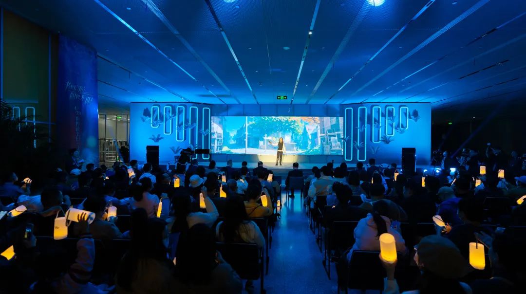 提灯夜游拍照姿势,提灯夜游天街