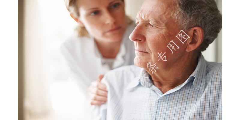 我带朋友去舅舅家摘大枣，舅妈要称斤收费，舅舅却说了这样的话