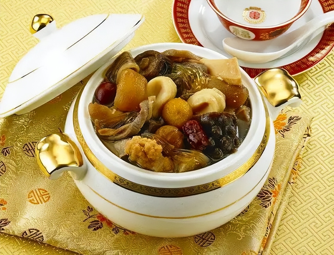 去福建必买清单有哪些,去福建必点的10道闽菜