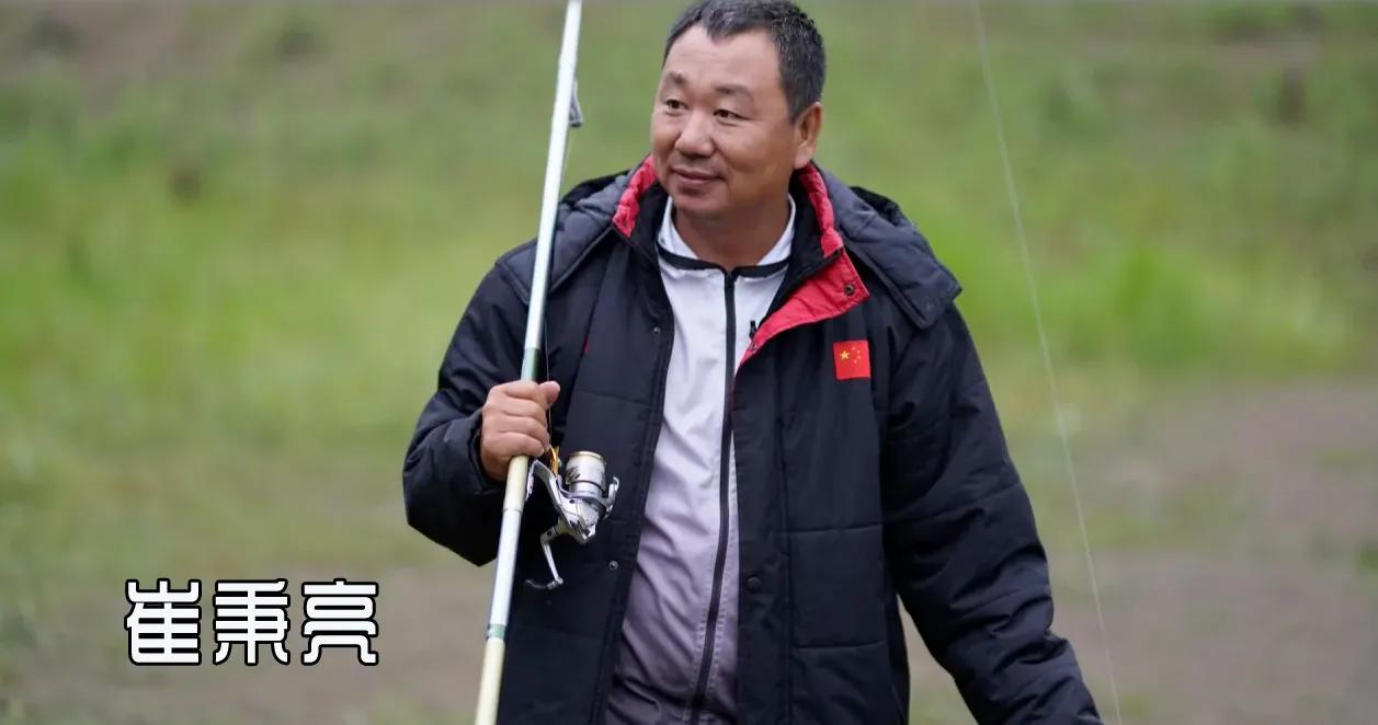 钓界丑闻，李大毛和爱徒“直播对骂”，扯出张姨是炒作吗？