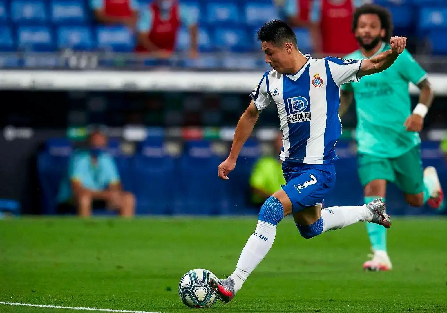 足球壁纸中国国家队,足球高清壁纸4k全屏