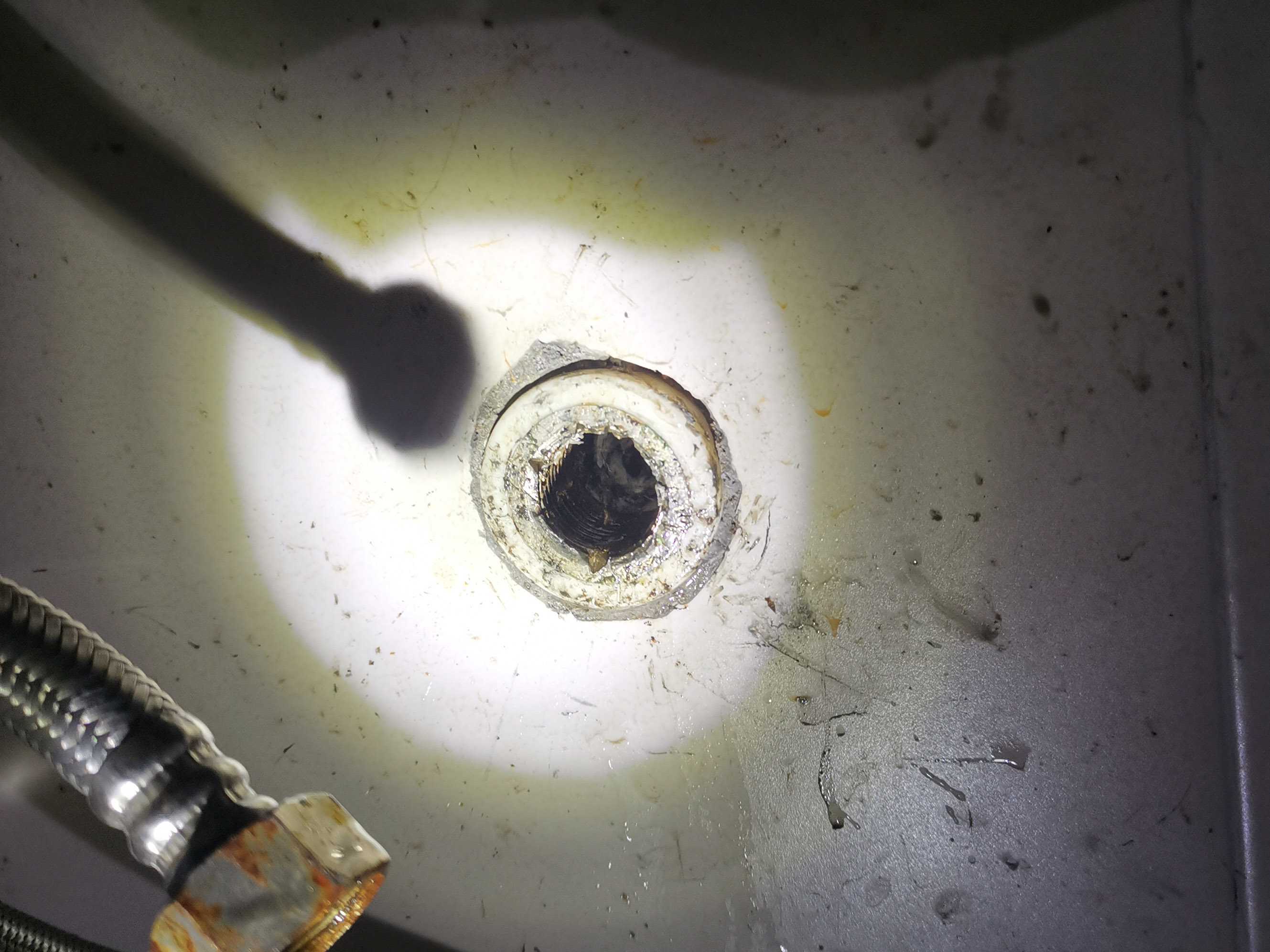 ppr管球阀锈死了怎么更换,入墙出水角阀断了怎么办