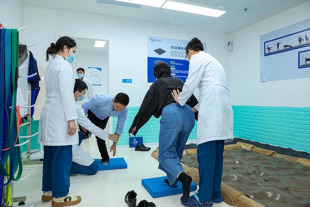 落子深圳先行先试丨运动保战略入股康睿仕医疗仪式圆满落幕