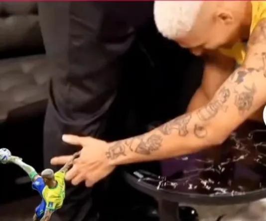 罗纳尔多后期发福踢球,罗纳尔多成了大胖子