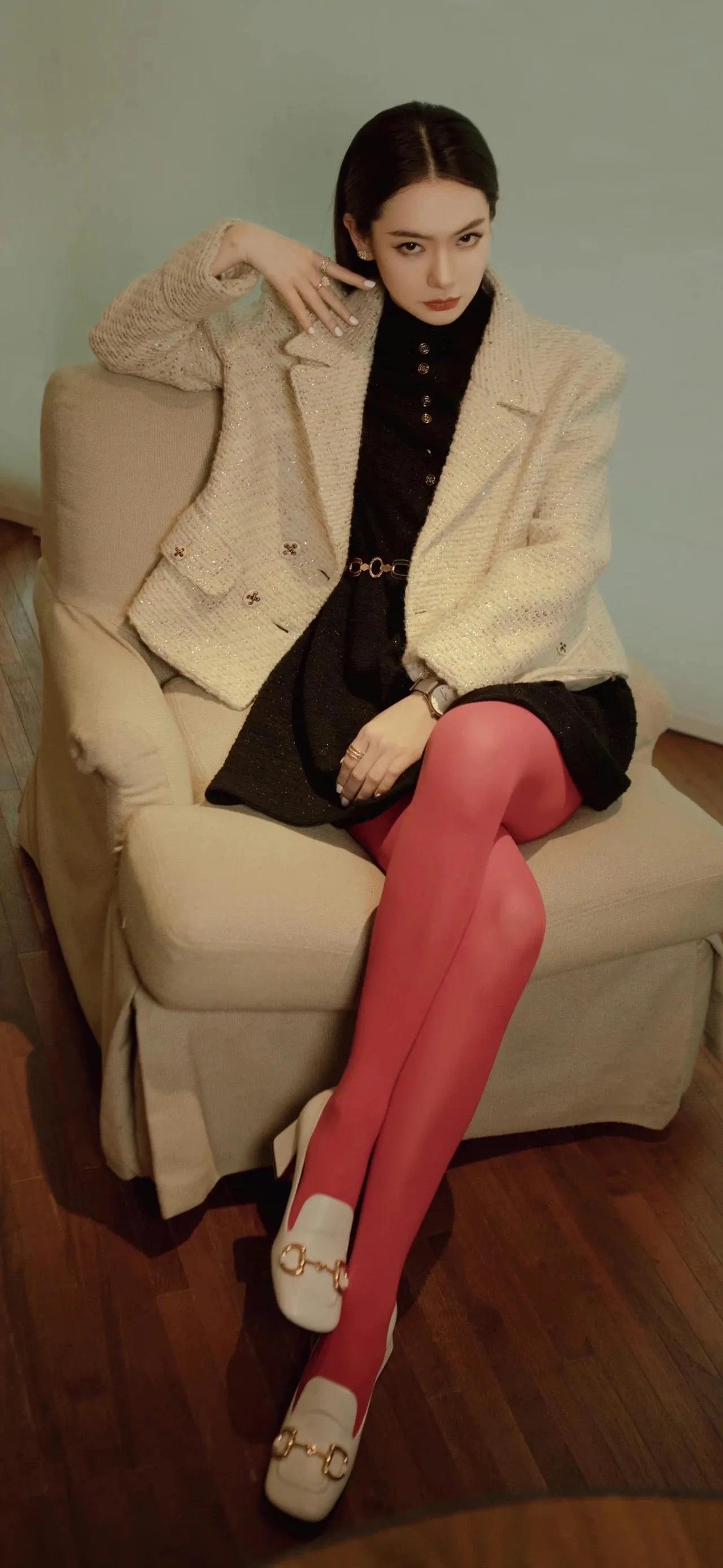 戚薇女儿图片壁纸,薛之谦壁纸戚薇