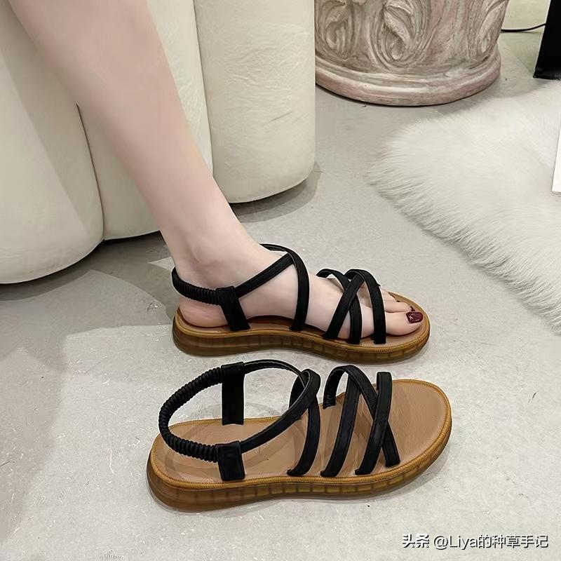 下半年可以穿的鞋,下半年只能买一双的鞋子