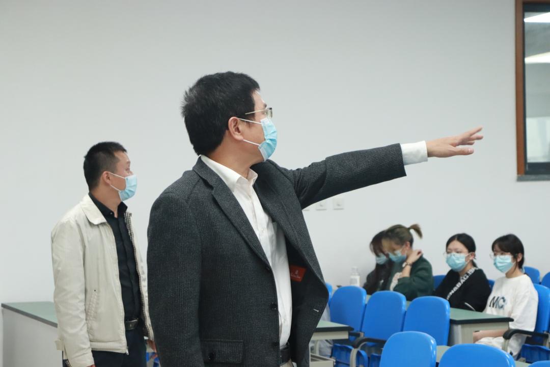 2022级锦城“萌新”的第一次晚点名来啦