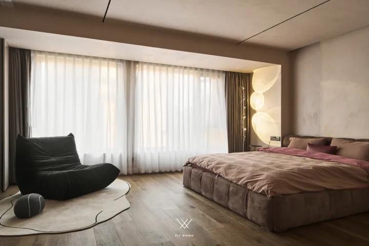 适合一个人的跃层,一室一厅单身男人布局