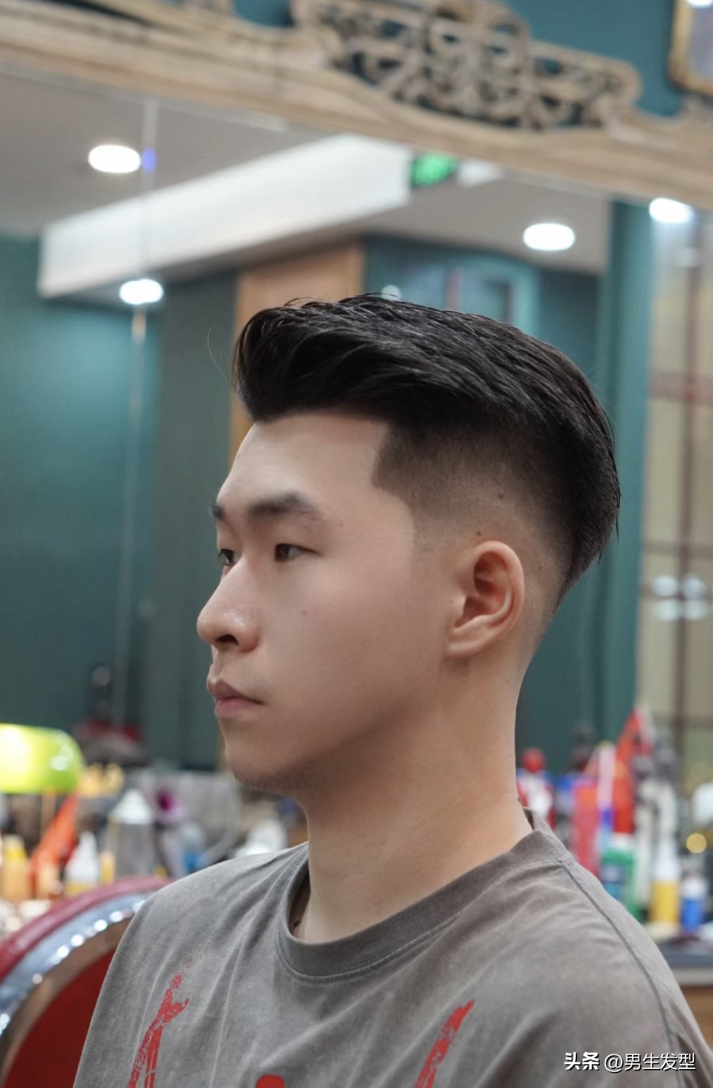 男生适合剪什么发型不要寸头,男生如何剪一个适合自己的发型