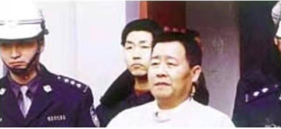 周长青：上世纪“巨贪豪赌”的陕西汽车销售公司经理