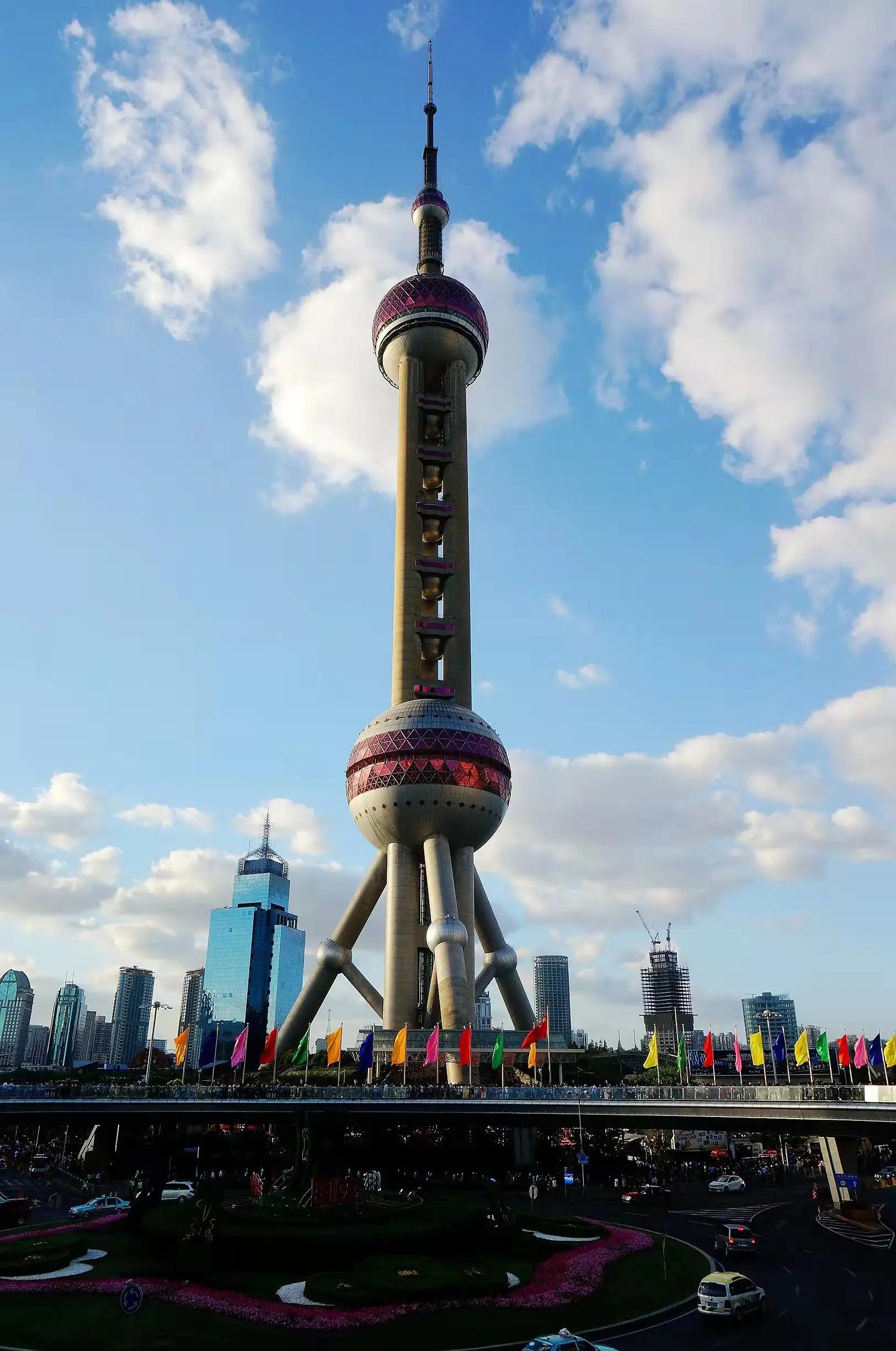 坐上海地铁有哪些好玩的地方,坐地铁去上海哪里玩最合适