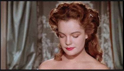 抱歉，该上热搜的是她，不是男足