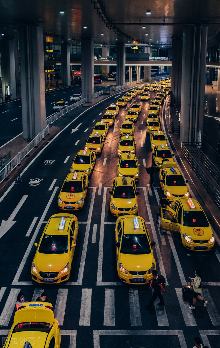 油价又涨了，燃油网约车的出路在哪里？