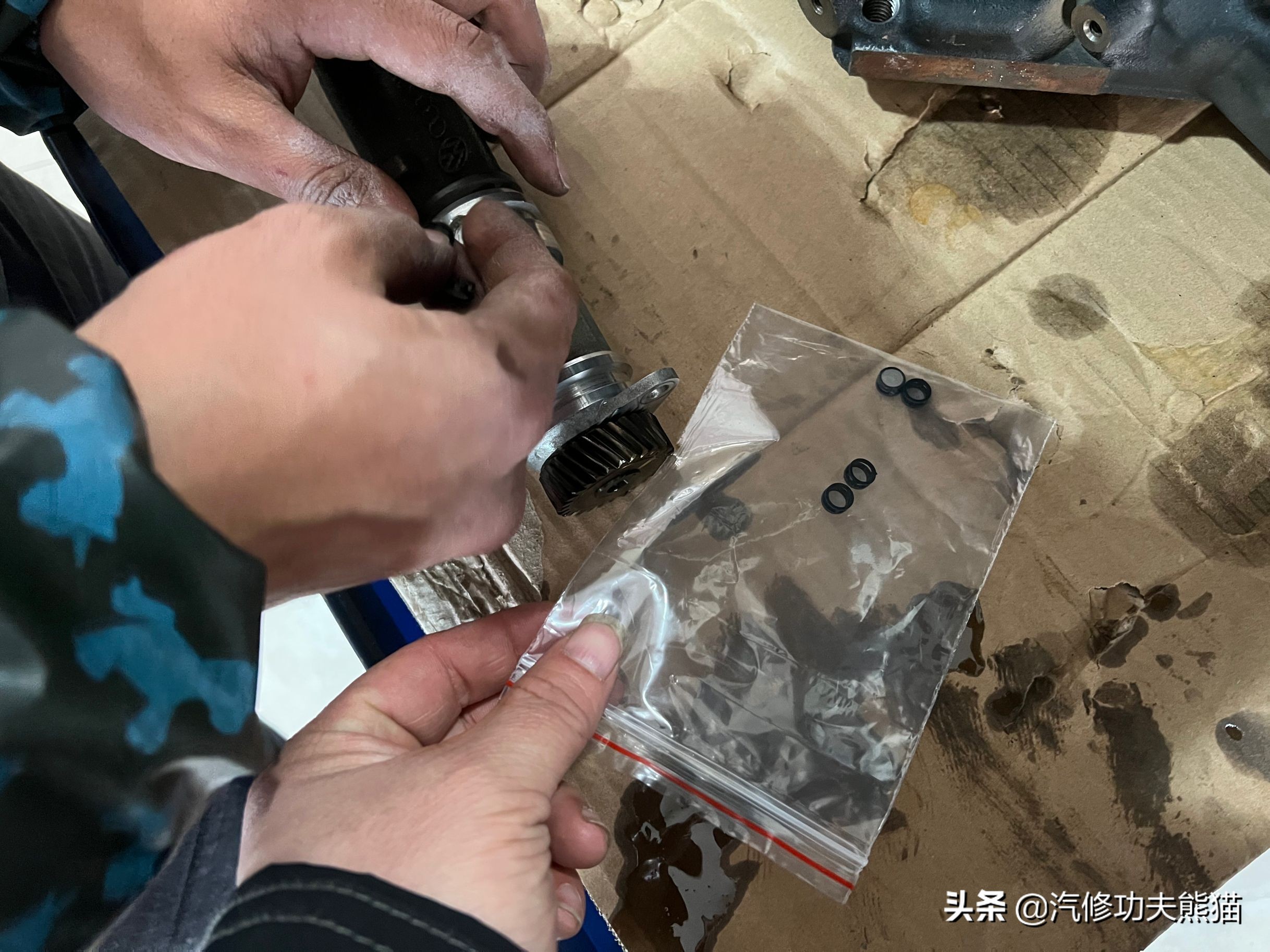 北京维修途观烧机油,途观9万公里严重烧机油原因