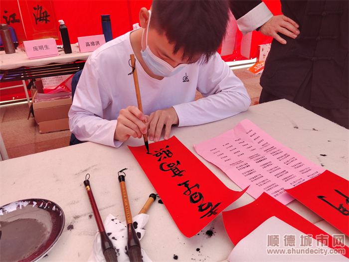 逛花街顺德,逛花街的视频