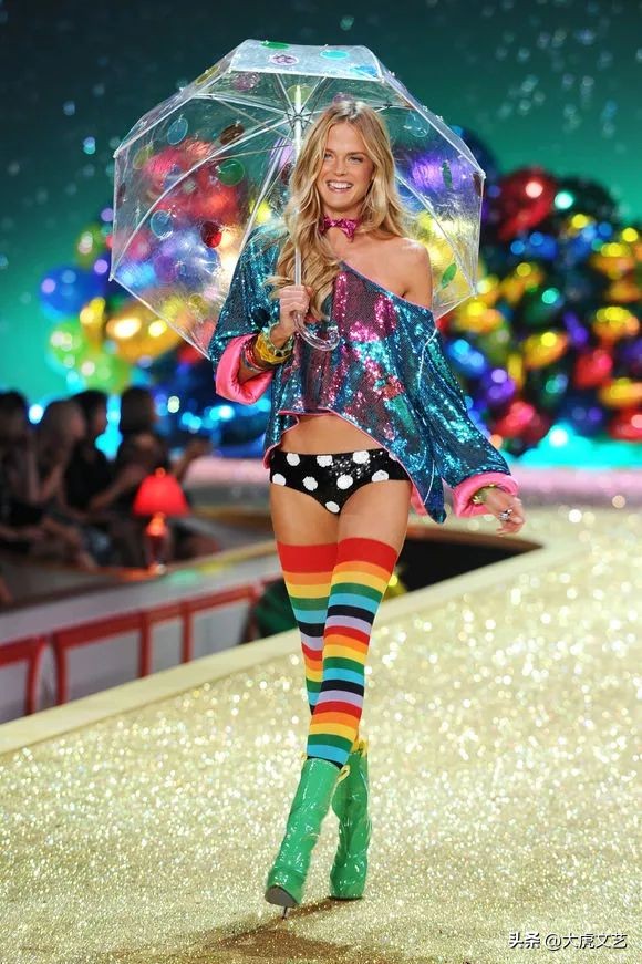 美女天使超模图片大全,超模天使面孔