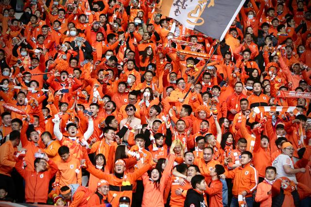 鲁能引援郝伟表态,23赛季第一场鲁能郝伟赛后发布会