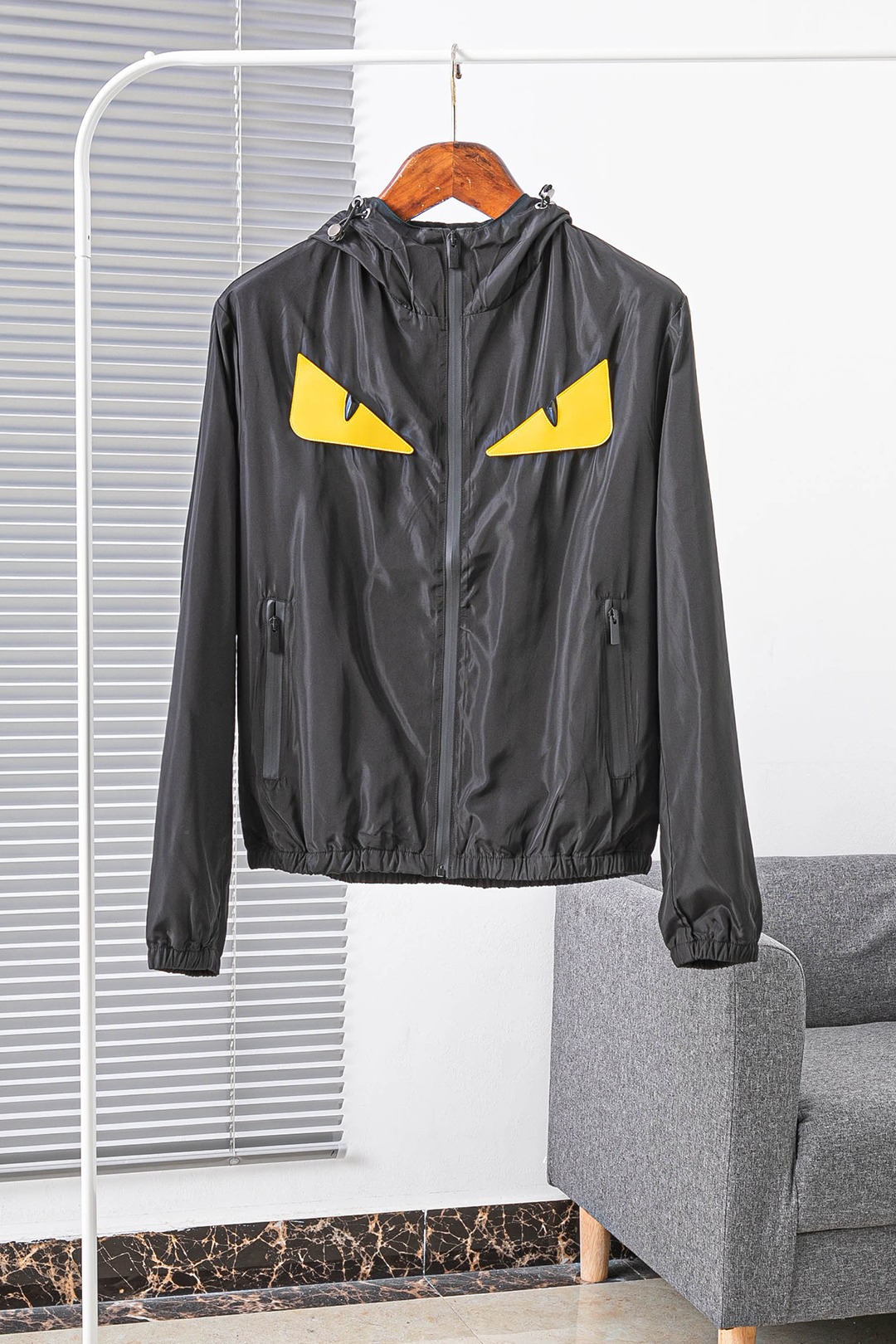 芬迪新式男装外套,芬迪2018年新款男装