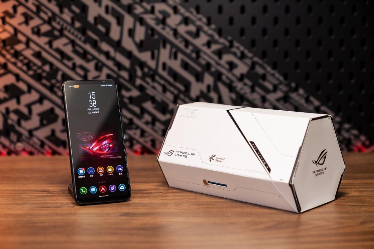 继续入手mate60还是等mate70,继续观望