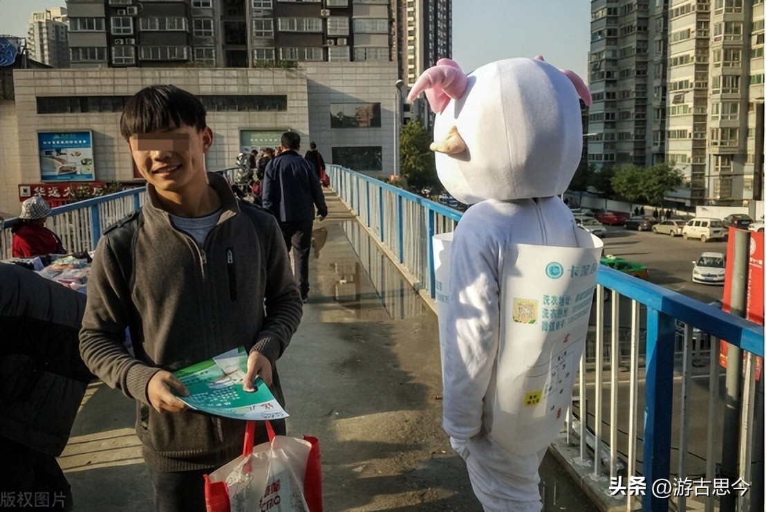 心理好色的人正常吗,在心理学当中好色是什么原因