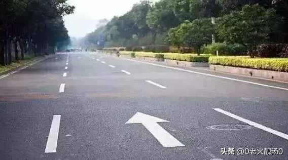 实用的交通标线图解大全,21种常见路面交通标线大全及图解