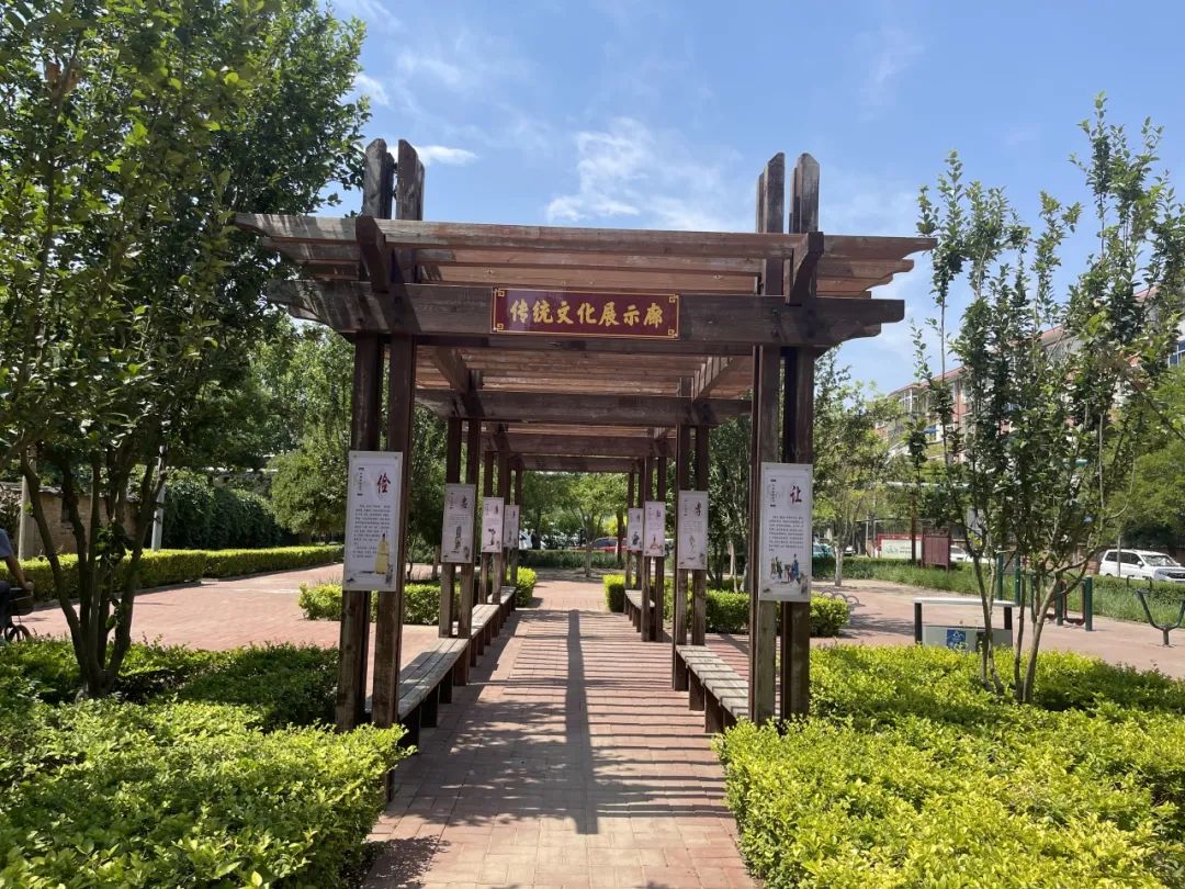 你想要的这里都有😇,你想要的这里都有英语怎么说