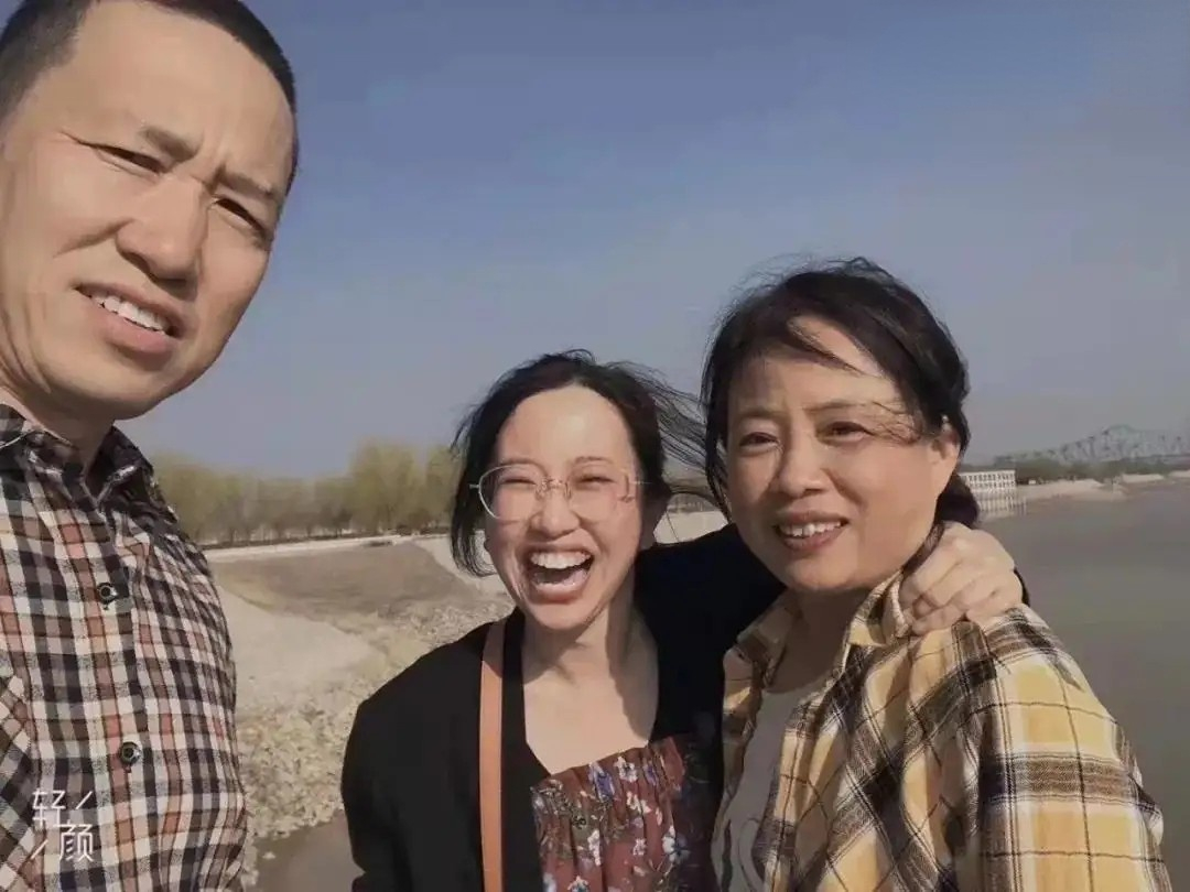 90后住家保姆却被亲妈拉黑,90后住家保姆被亲妈拉黑