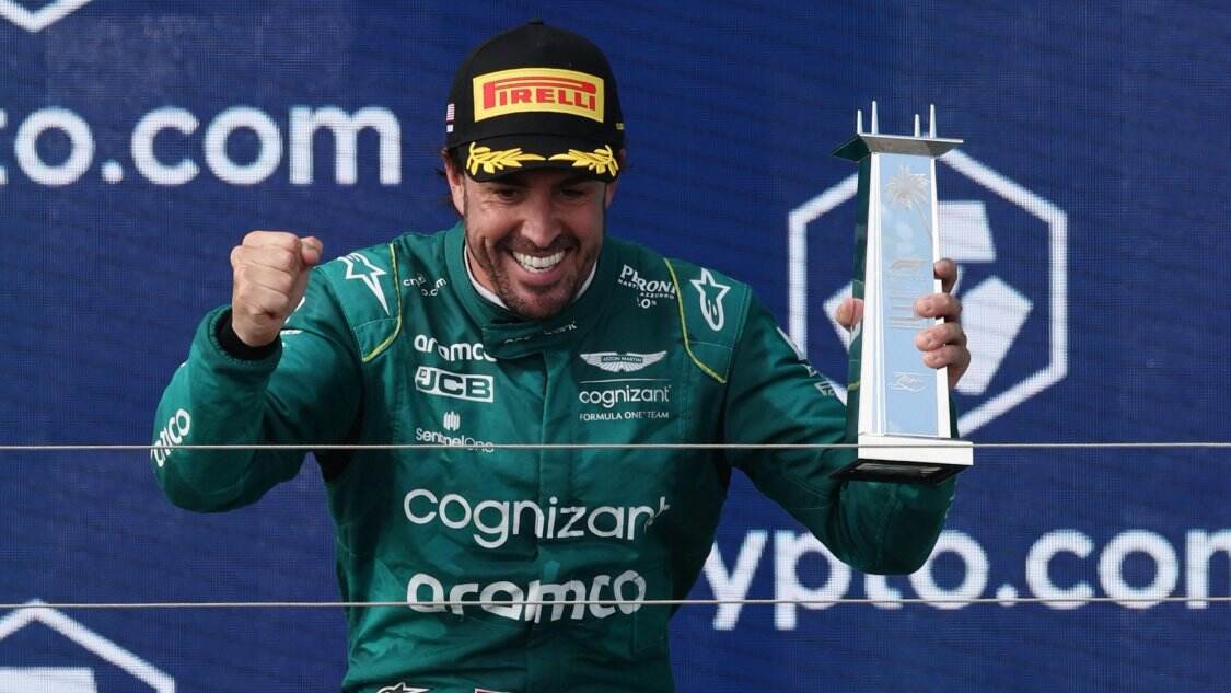 老汉和阿隆索,阿隆索当教练了也宝刀未老