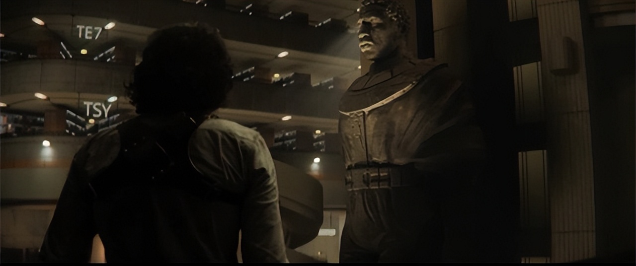 蚁人3:量子狂潮深度解析,蚁人3量子狂潮震撼场面