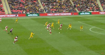 温布利决赛直播,温布利7比0狂扫晋级