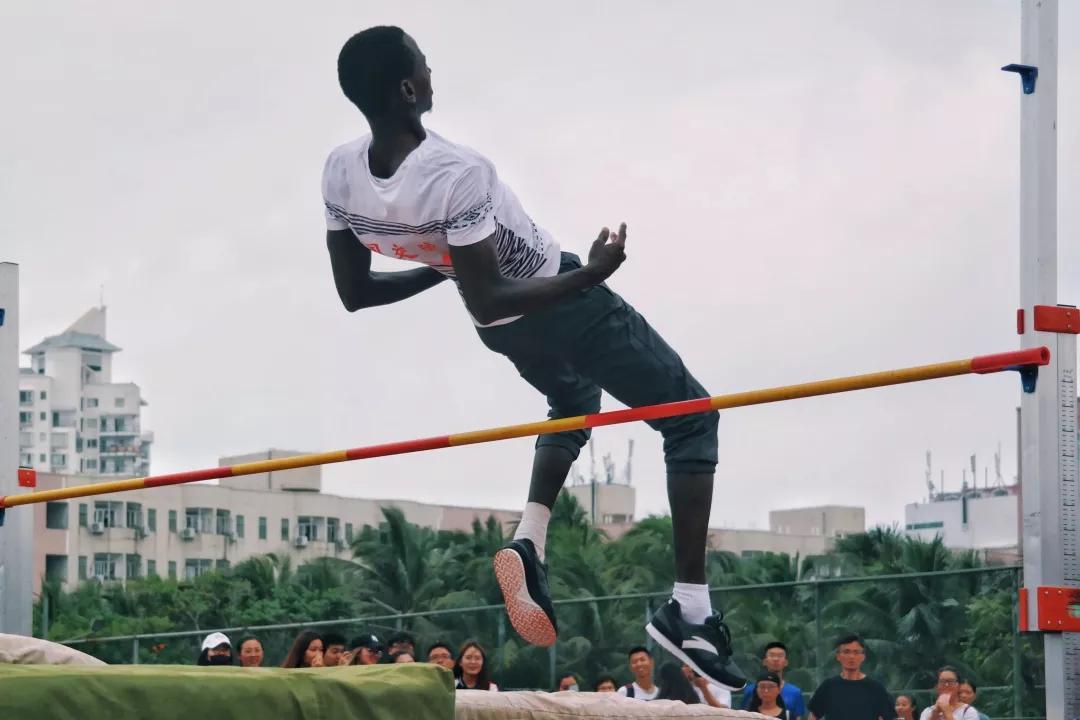 小海螺在海南大学考研：海大的美，不止在风景，还在你们