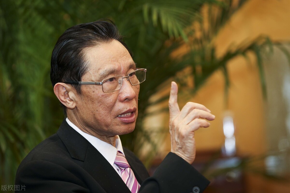 2021我哭着剪掉长发，然后笑着感谢自己