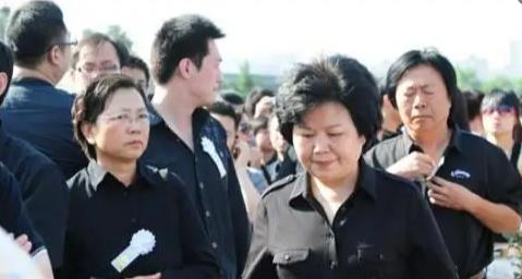 邢质斌和罗京的新闻,邢质斌为何离开央视