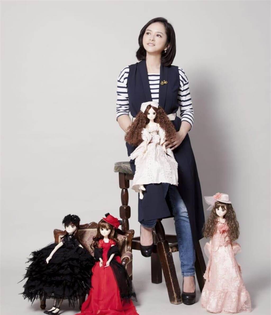 香江群音所有歌手名单,香江美人叶蕴仪