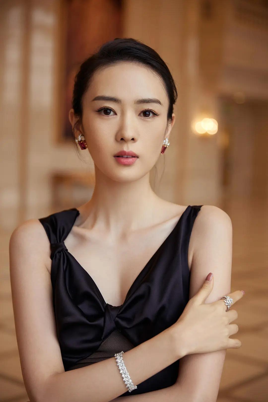 童瑶被张默打后如何翻身,童瑶哪一年被张默打的