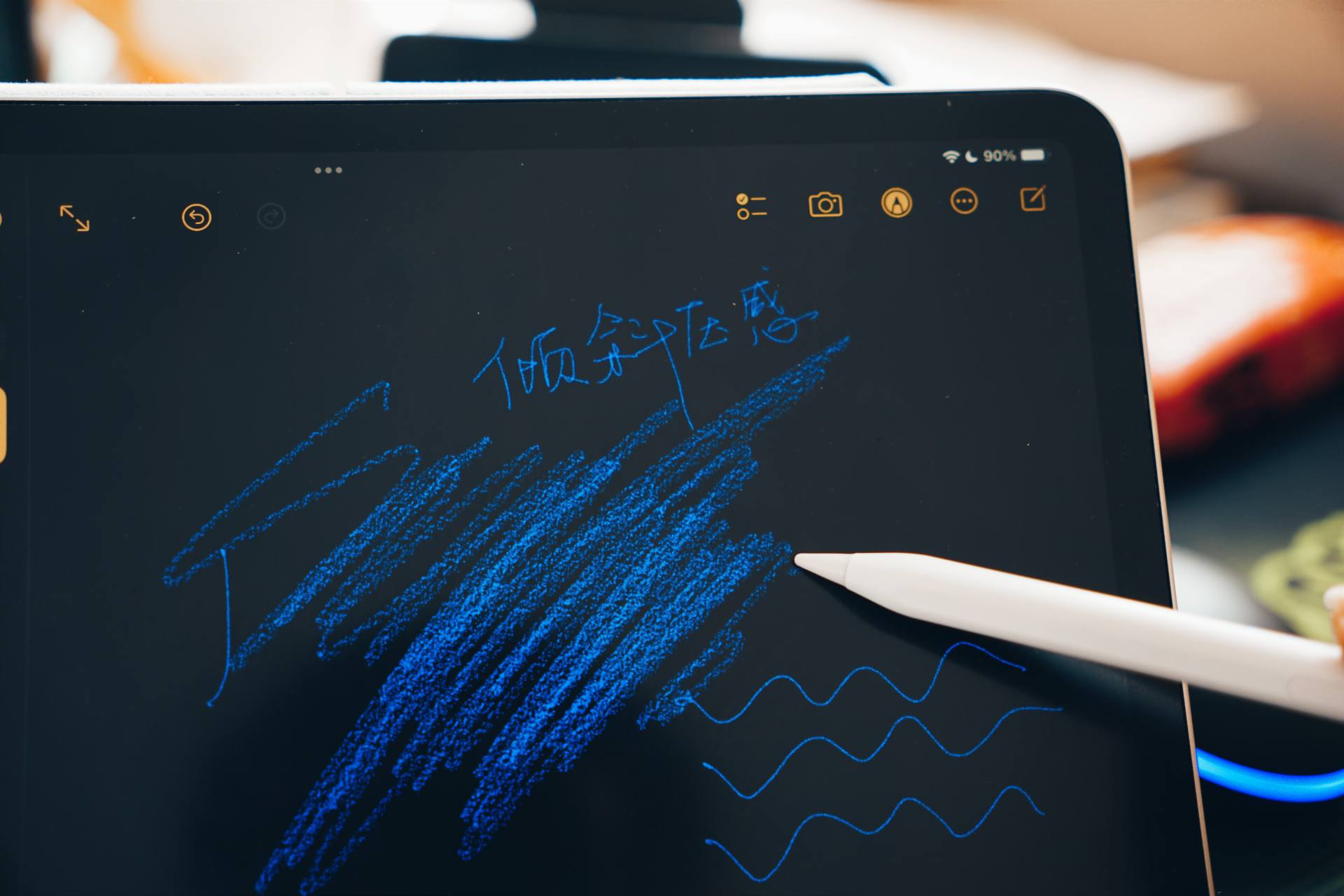 南卡电容笔和苹果pencil,南卡pencil磁吸和充电仓哪个好