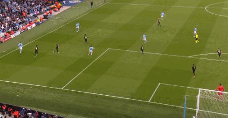 降维打击！用最华丽的进攻4球击溃皇马，曼城晋级欧冠决赛！