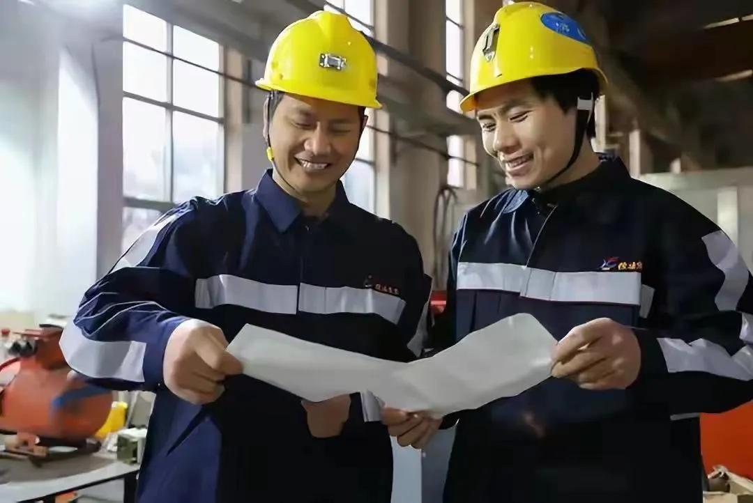 农民工更名产业工人有什么好处,农民工怎么成为有五险的工人