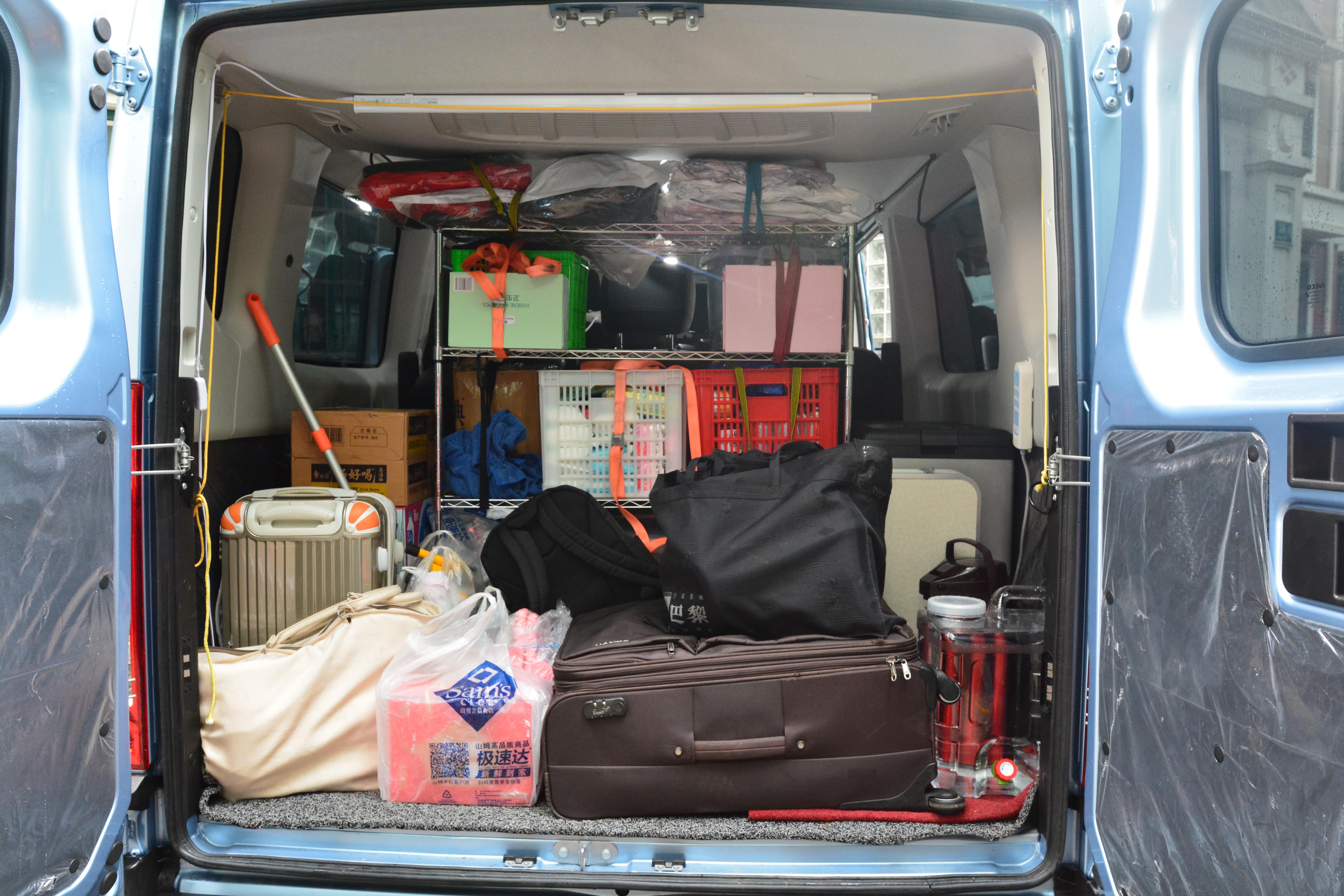 哈萨克斯坦4天3晚之旅,哈萨克族夫妇自驾游