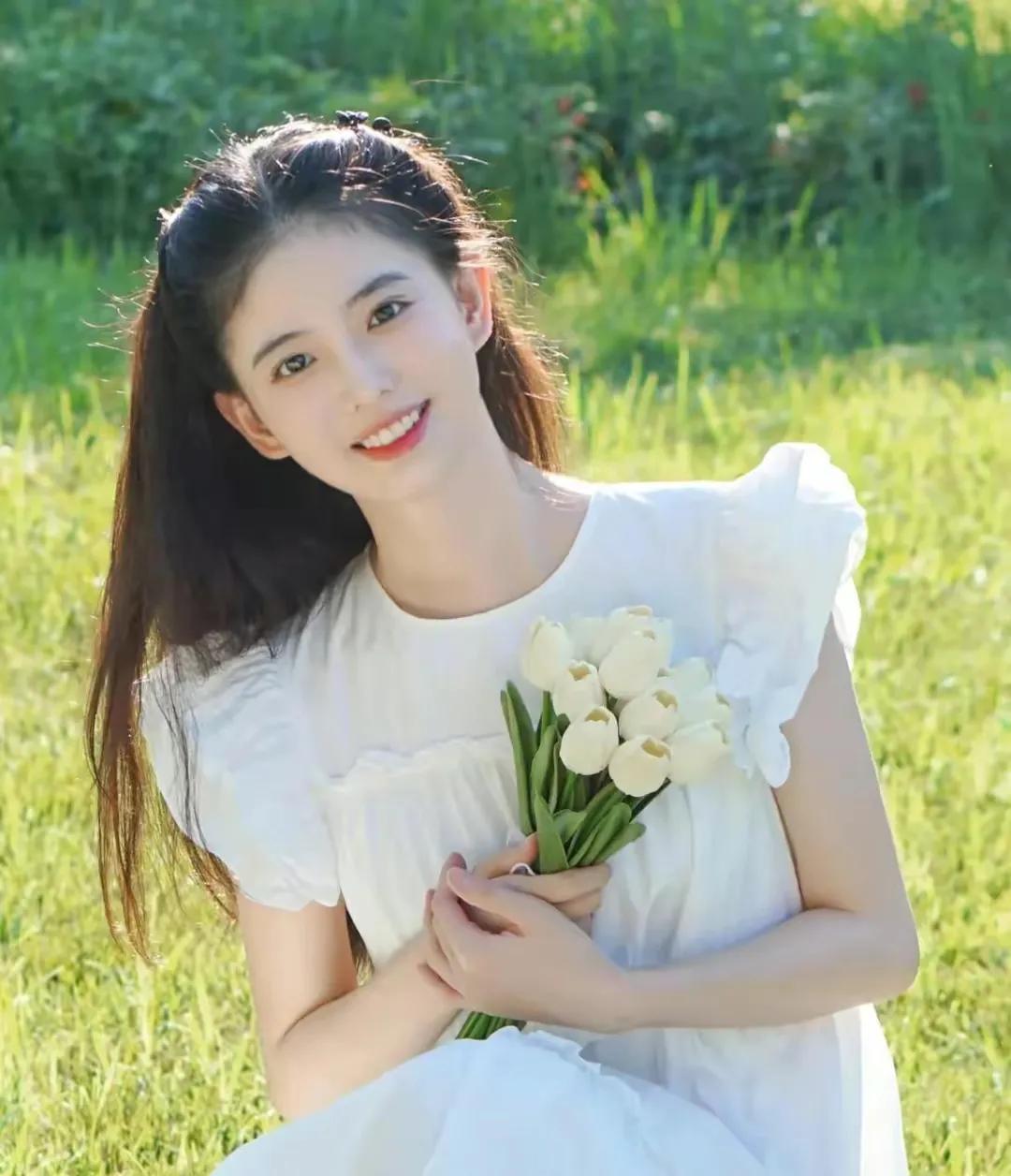 走在乡间的小路上,走在乡间的小路上口哨版