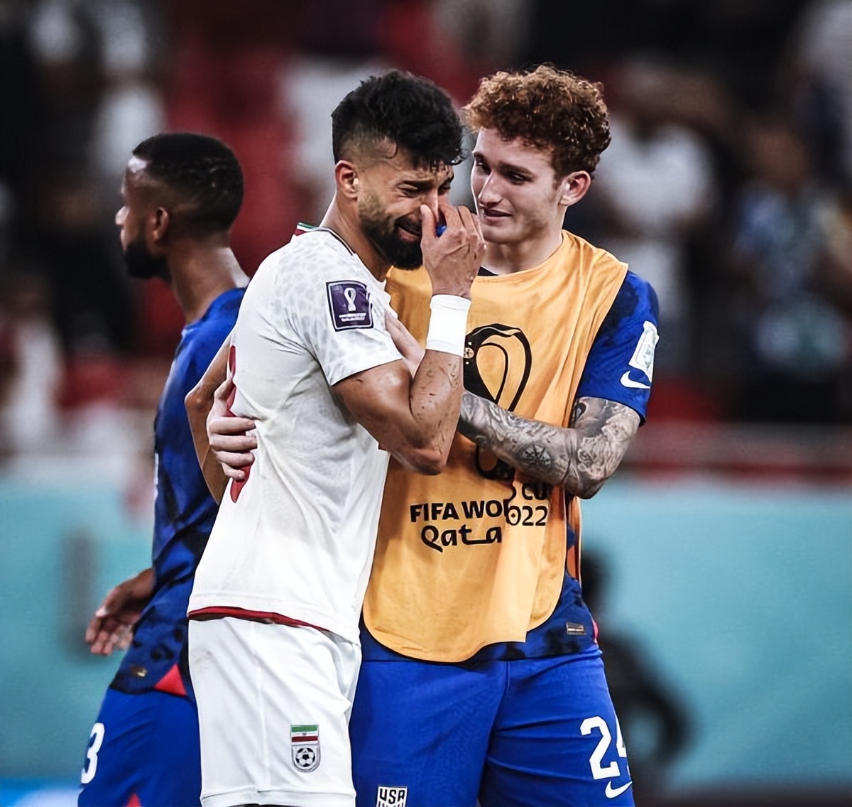 伊朗0-1不敌美国球迷反应,伊朗输给美国伊朗球迷们的反应