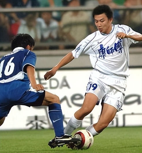 天津队职业化本土球员,天津历年10号球员